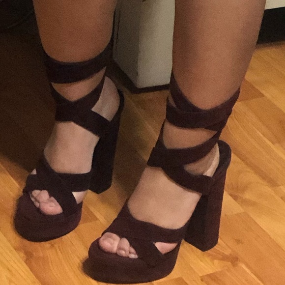 Authentic Michael Kors platform - Picture 3 of 3